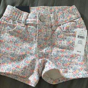 Baby Gap toddler girl denim shorts flowers sz 4yr